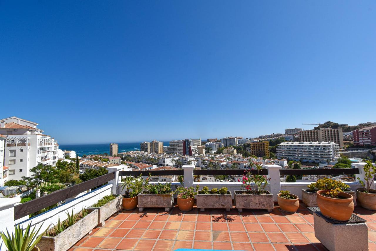 Apartamento Con Amplio Porche Y Bbq Benalmadena Luaran gambar