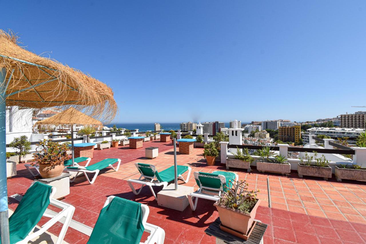 Apartamento Con Amplio Porche Y Bbq Benalmadena Luaran gambar