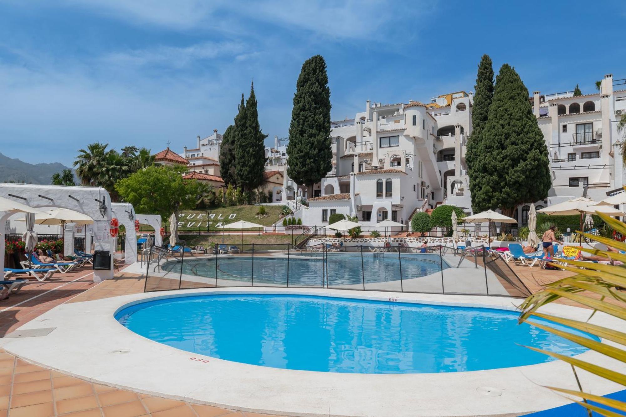 Apartamento Con Amplio Porche Y Bbq Benalmadena Luaran gambar