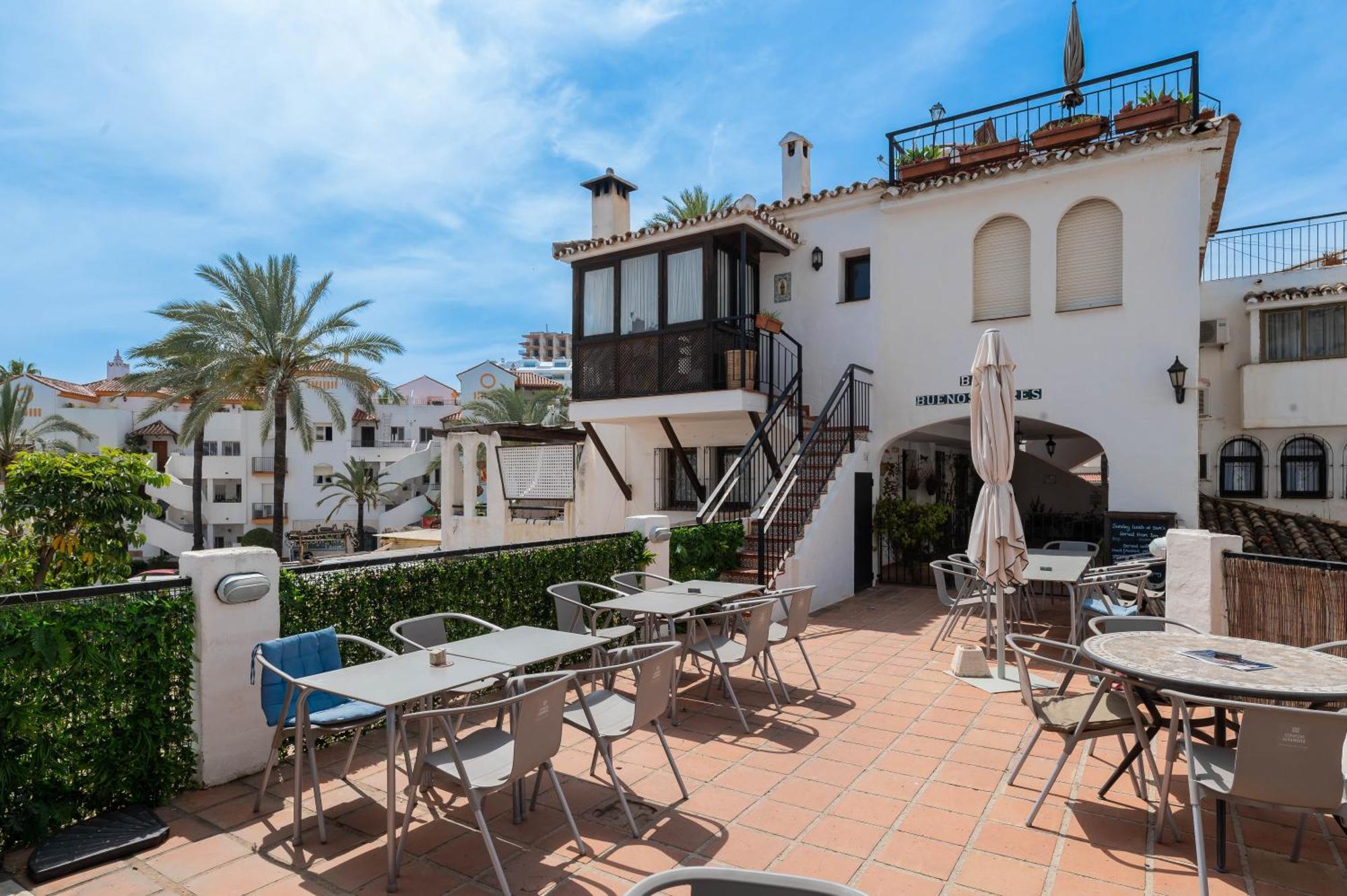 Apartamento Con Amplio Porche Y Bbq Benalmadena Luaran gambar